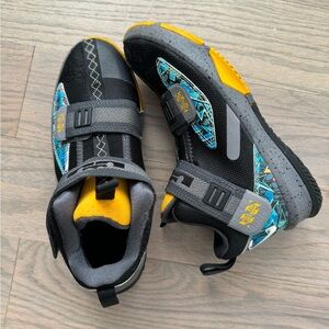 NIKE LEBRON SOLDIER  - 3 (KIDS) Like NEW!